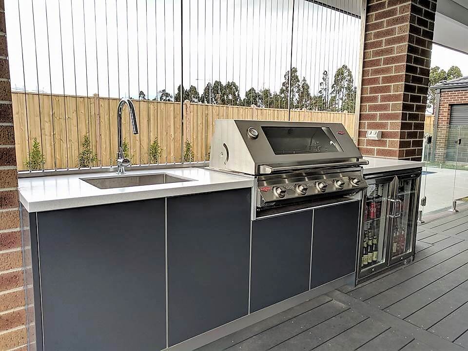 Limetree Alfresco Outdoor BBQ Gallery Beefeater Sig 3000S 5 BNR